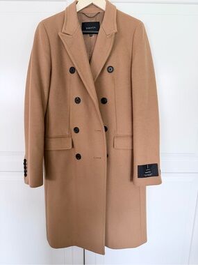Babaton coat in xs